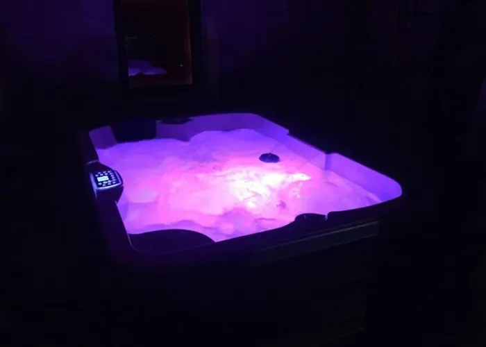 別荘 Exceptionnel Loft Style Industriel Equipe 15 Personnes Avec Piscine Et Jacuzzi