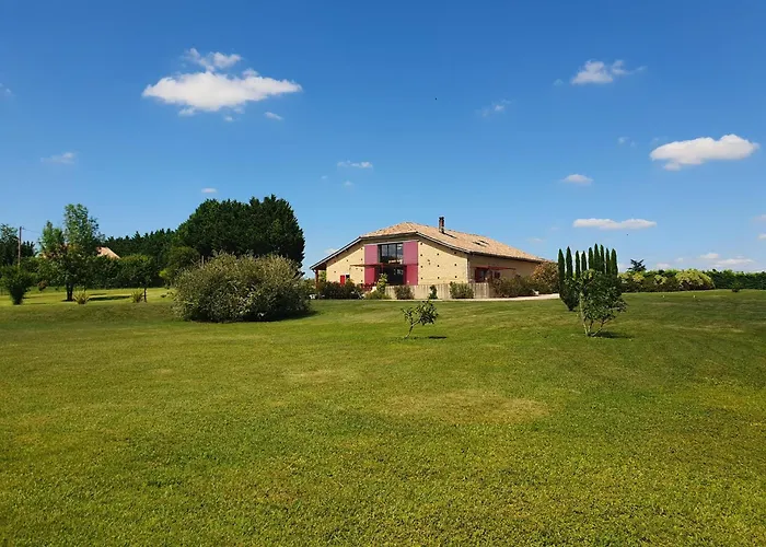 Exceptionnel Loft Style Industriel Equipe 15 Personnes Avec Piscine Et Jacuzzi 別荘 *